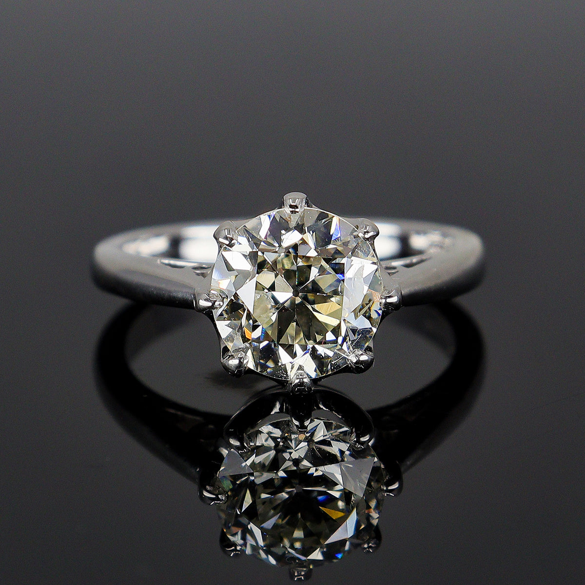 Pre-Owned Platinum 2.51ct Diamond Solitaire Ring