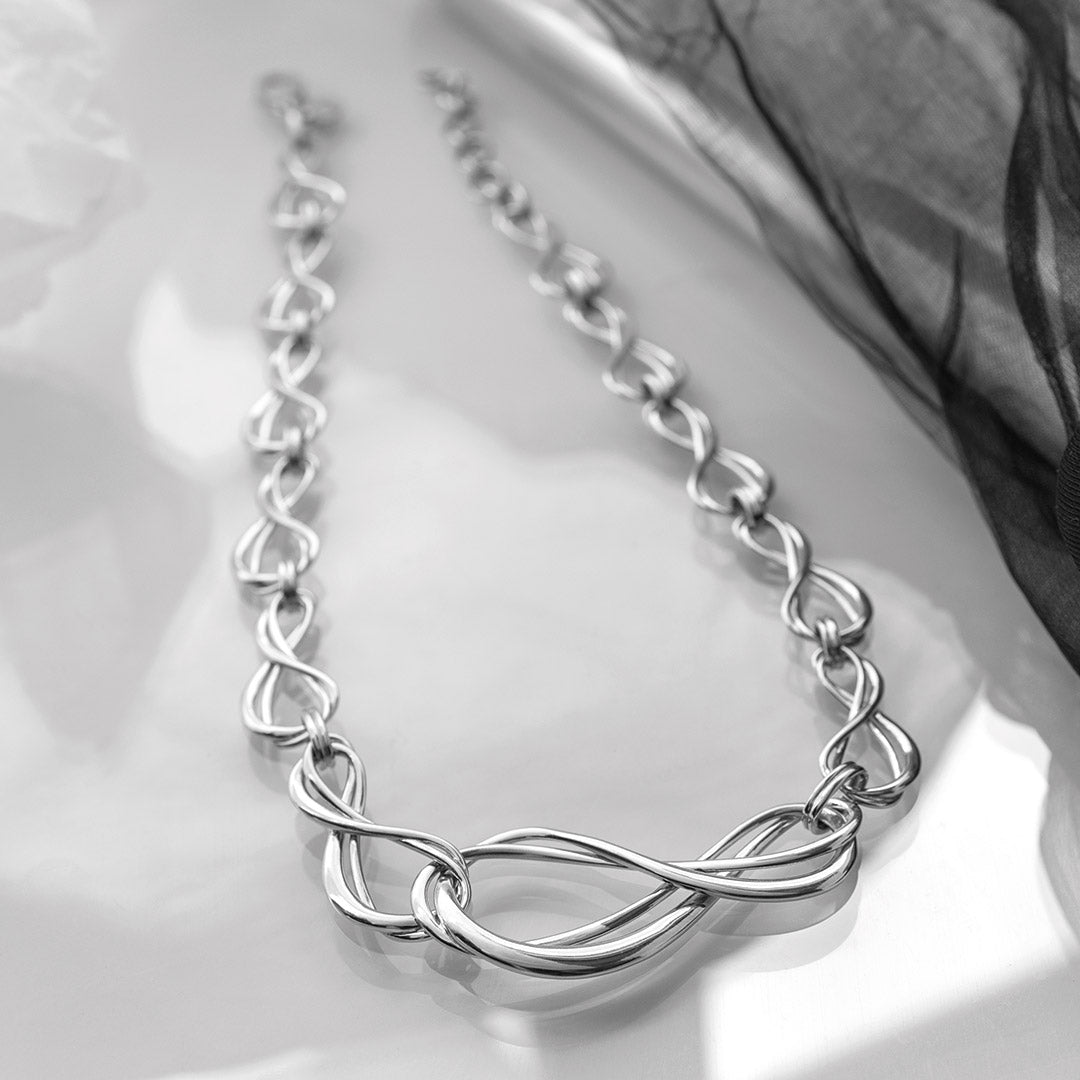 Kit Heath Infinity Grande Link Necklace