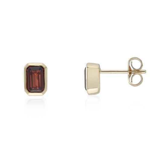 9ct Yellow Gold Octagonal Garnet Earrings