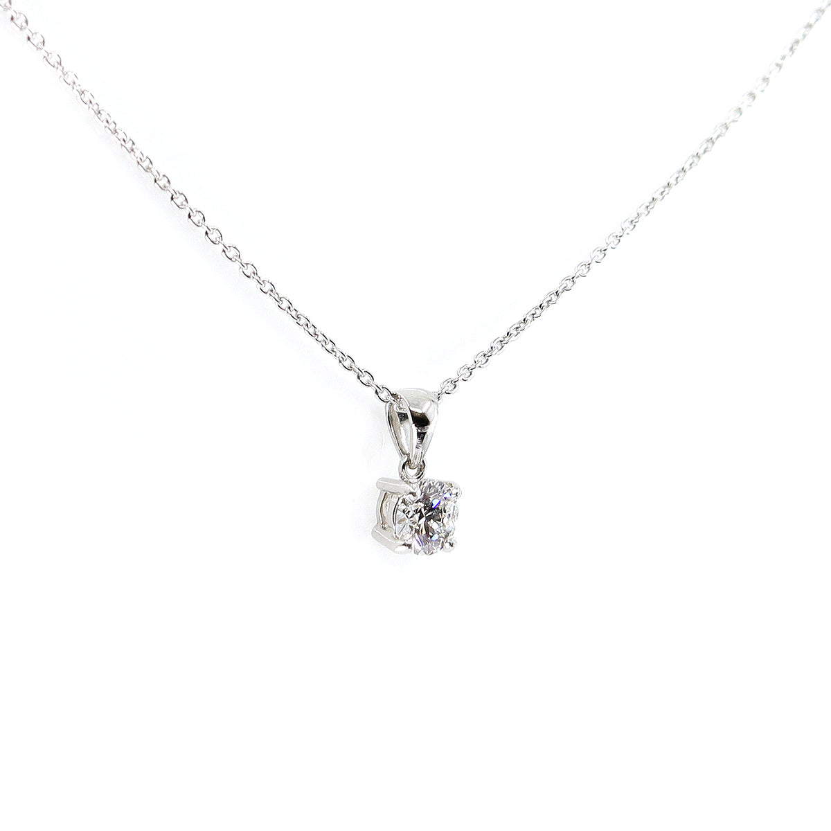 Platinum Certificated Round Brilliant Cut Pendant