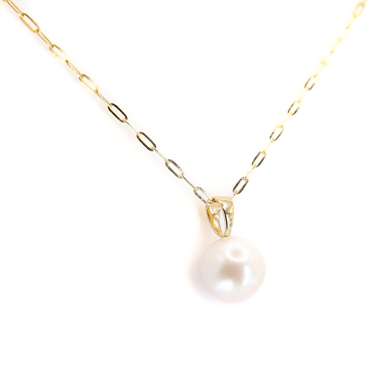 Freshwater Pearl 9ct Gold Pendant & Chain