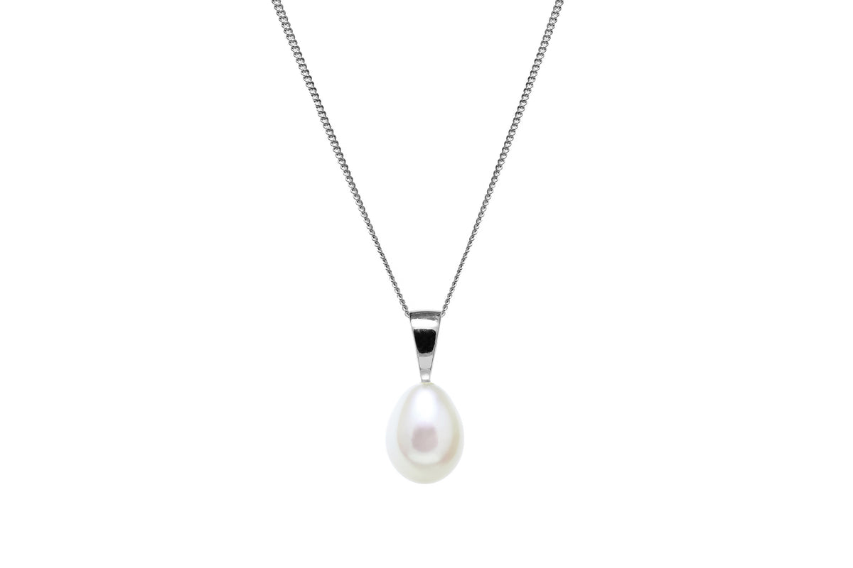 Freshwater Pearl 9ct White Gold Pendent & Chain