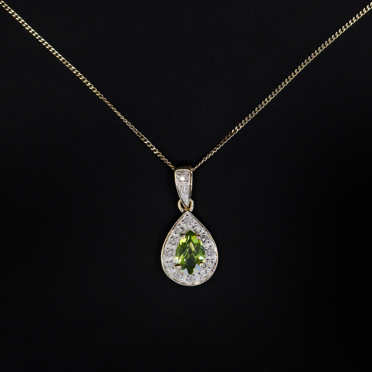 Pre-Owned Peridot & Diamond Pendant & Chain