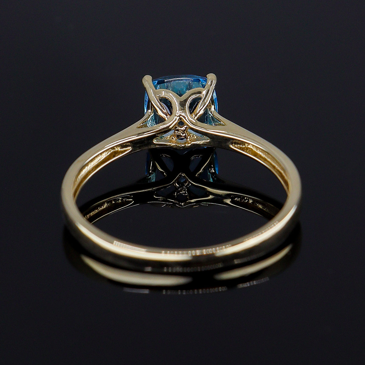 Pre-Owned Swiss Blue Topaz Solitaire Ring