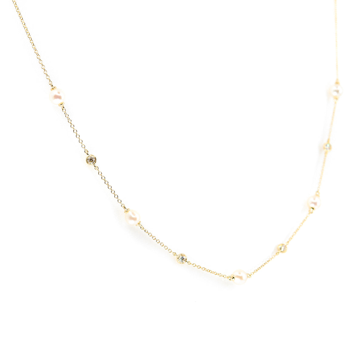 9ct Yellow Gold Freshwater Pearl & 0.12ct Rubset Diamond Station Necklace