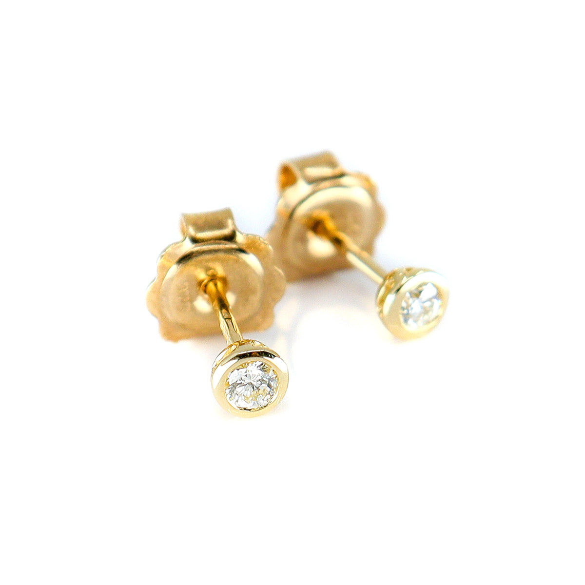 9ct Yellow Gold 0.15ct Diamond Round Brilliant Cut Rubover Stud Earrings