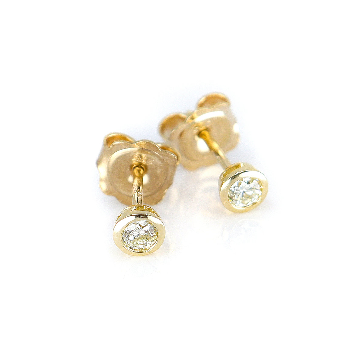 9ct Yellow Gold Diamond 0.25ct Round Brilliant Cut Rubover Stud Earrings