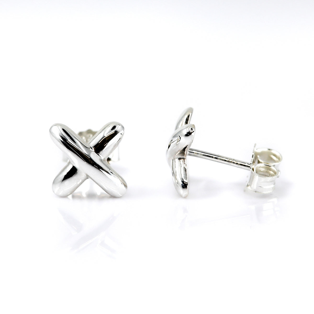 Lumi Sterling Silver 'Kiss' Stud Earring