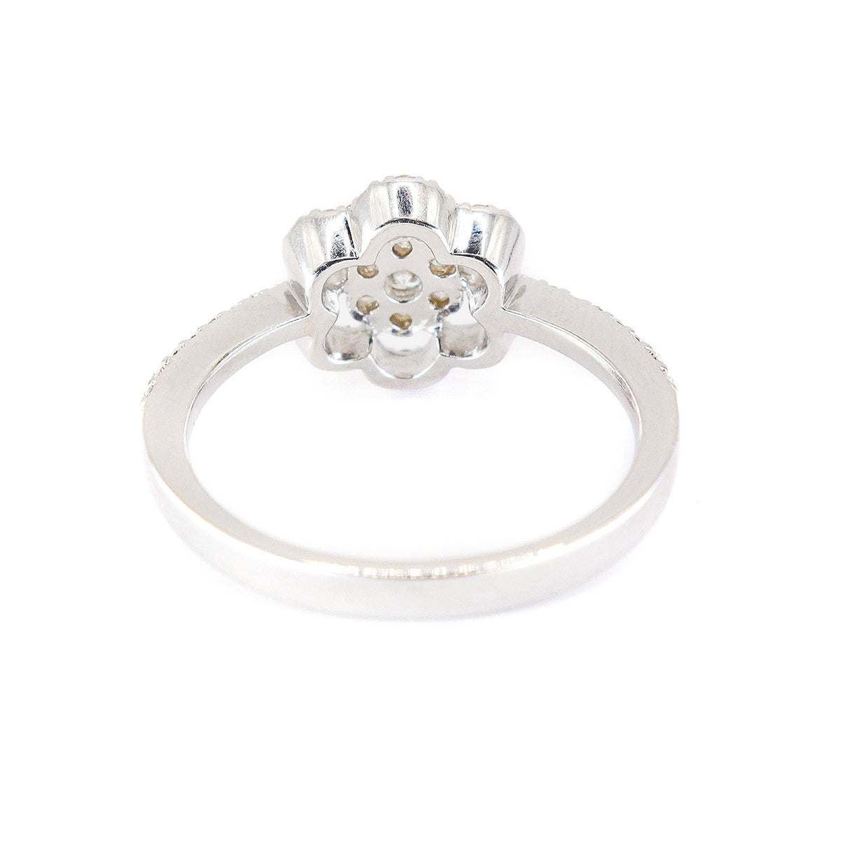 18ct White Gold 0.40ct Diamond Open Flower Cluster Ring