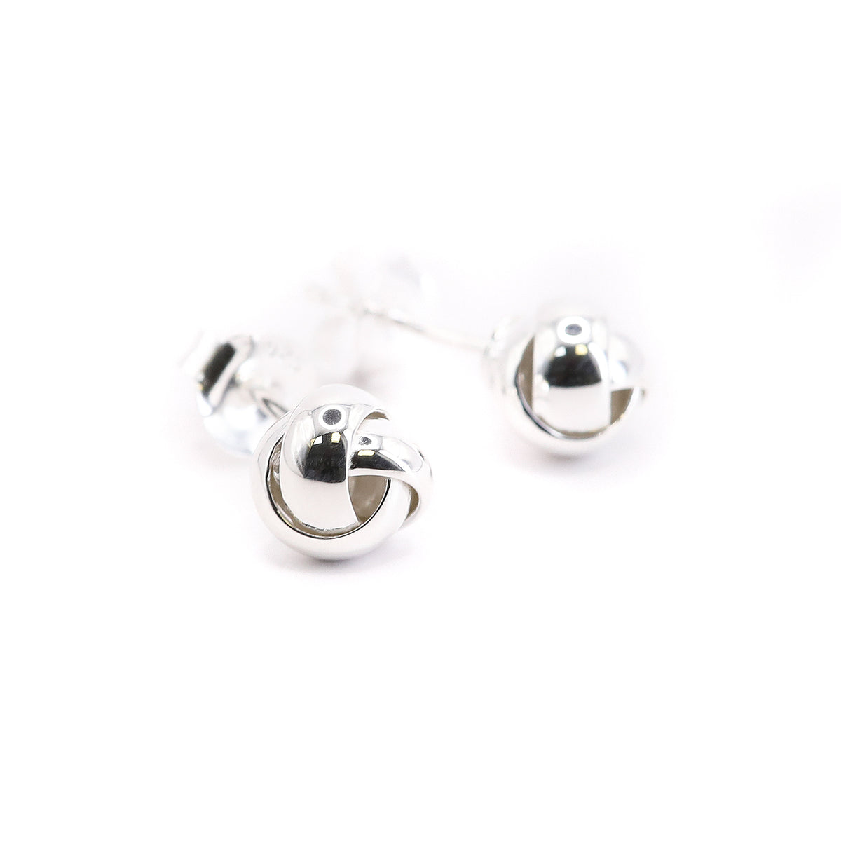 Lumi Sterling Silver Chunky Knot Stud Earring