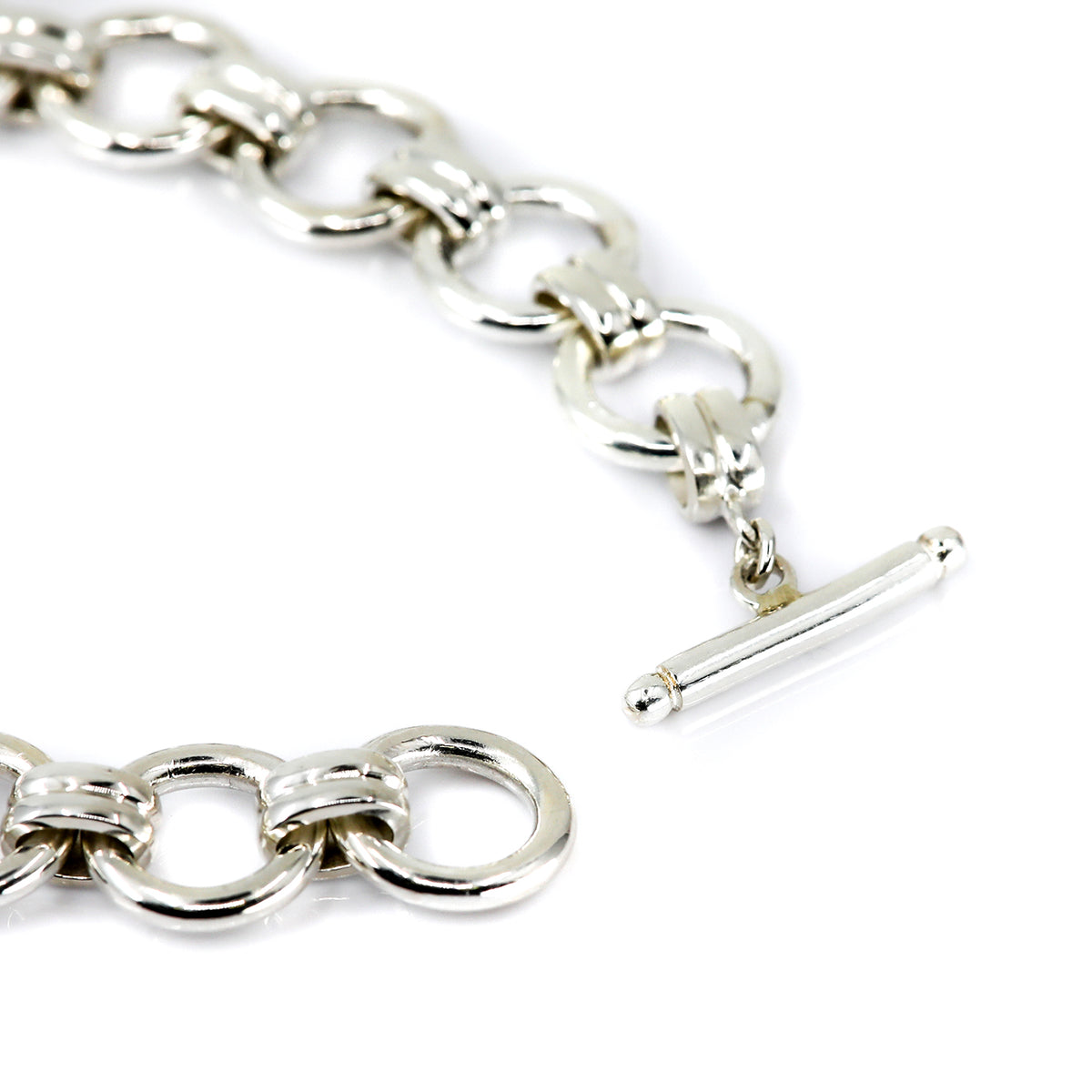 Lumi Sterling Silver Circle Bracelet