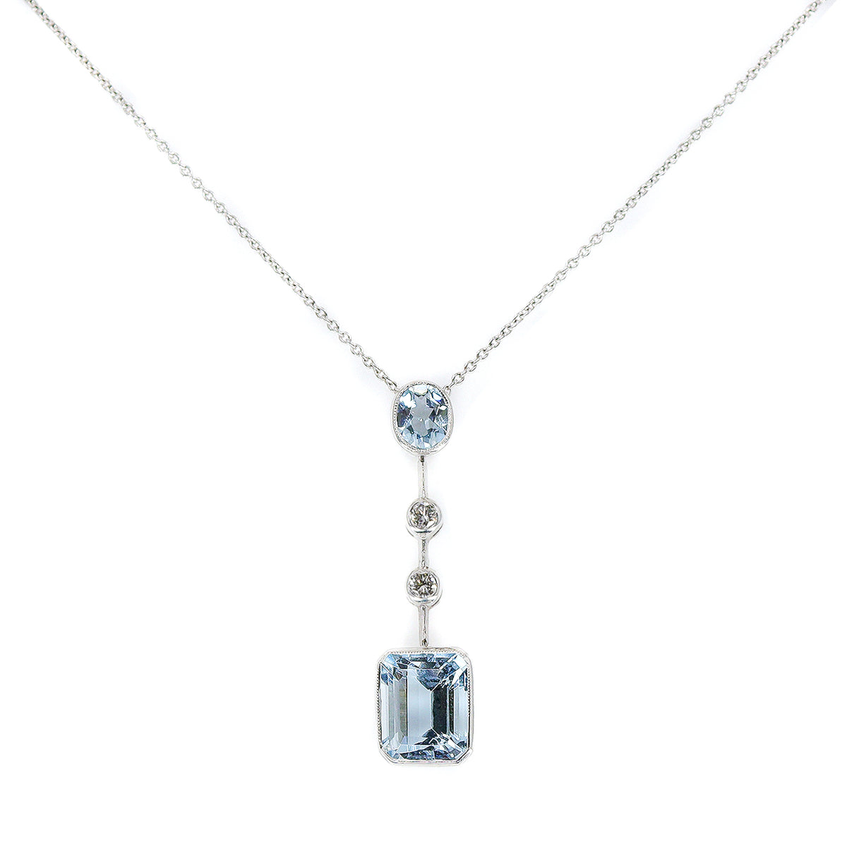 Pre-Owned 18ct White Gold Aquamarine & Diamond Pendant & Chain