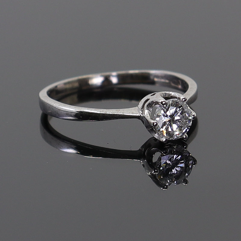 Pre-Owned 18ct White Gold Diamond Solitaire Ring