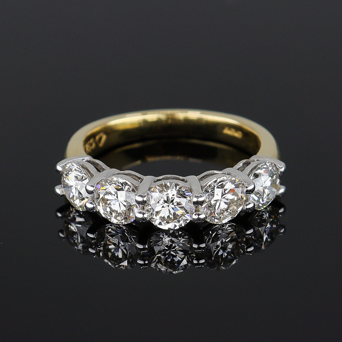 Pre-Owned 18ct Gold &  Diamond Half Eternity Ring