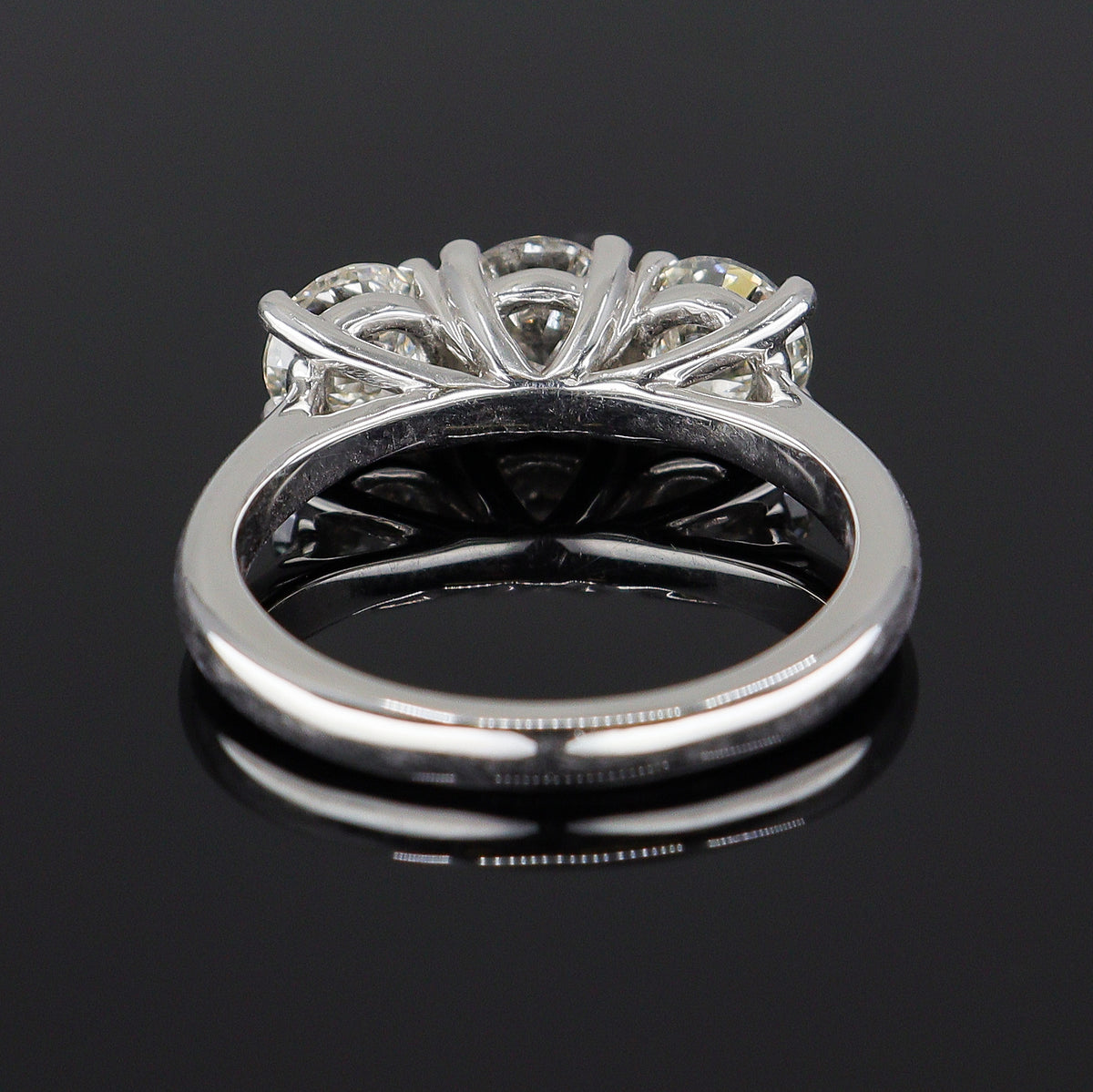 Pre-Owned Platinum & Diamond Trilogy Stone Ring