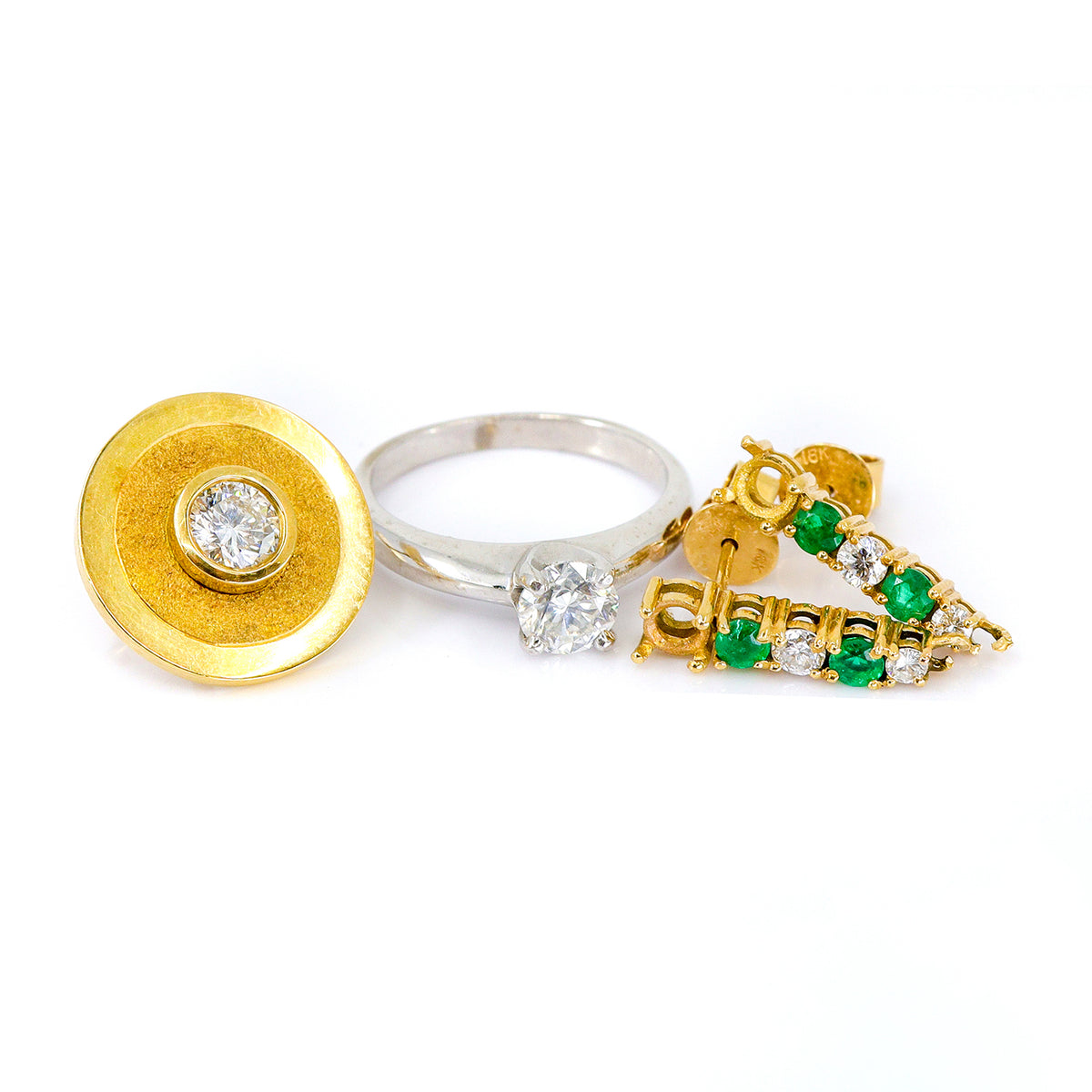 Bespoke Moi et Toi Diamond and Emerald Ring